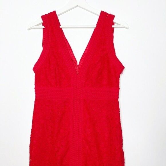 BARDOT Morgan Lace Red Dress - Picture 3 of 10